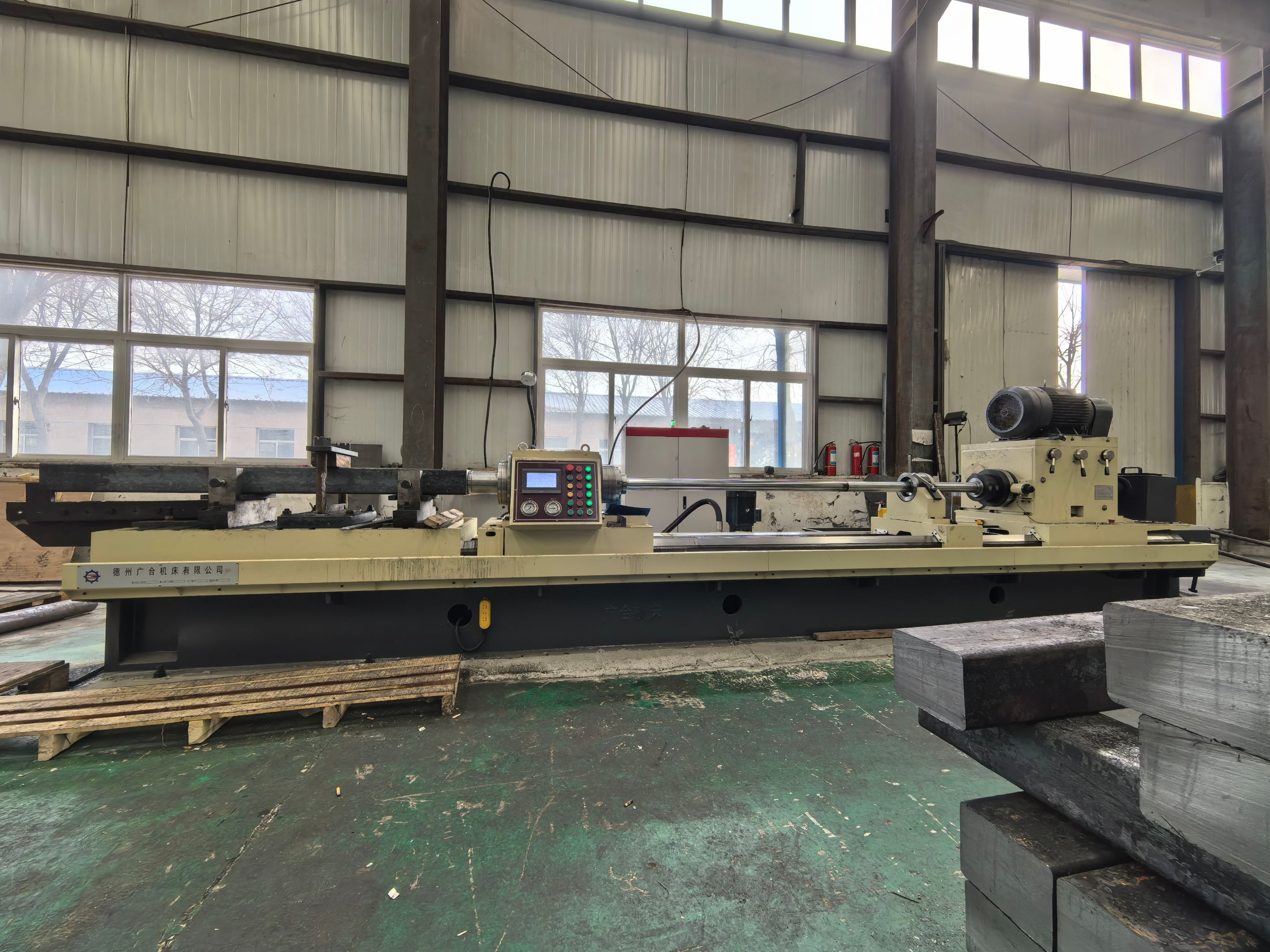 異形件鉆孔機(jī)床客戶案例